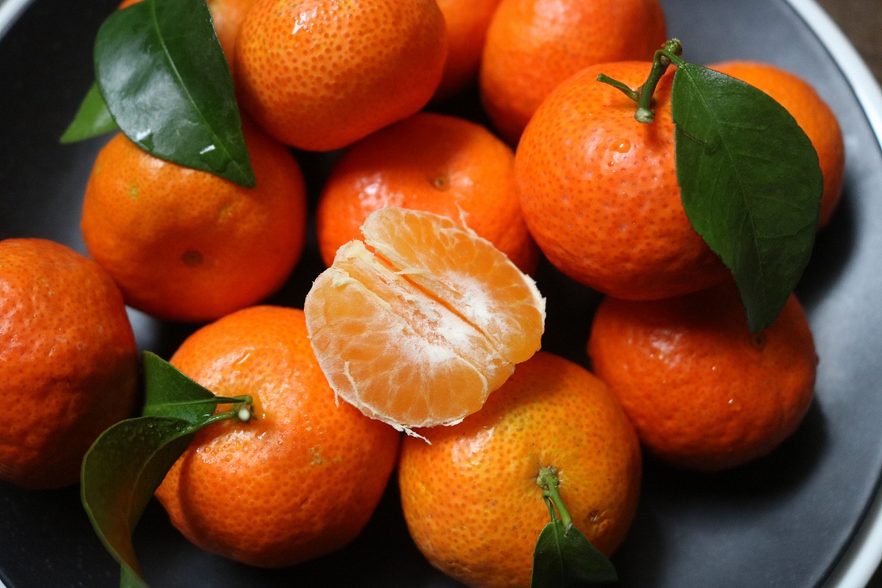 砂糖桔室内静物