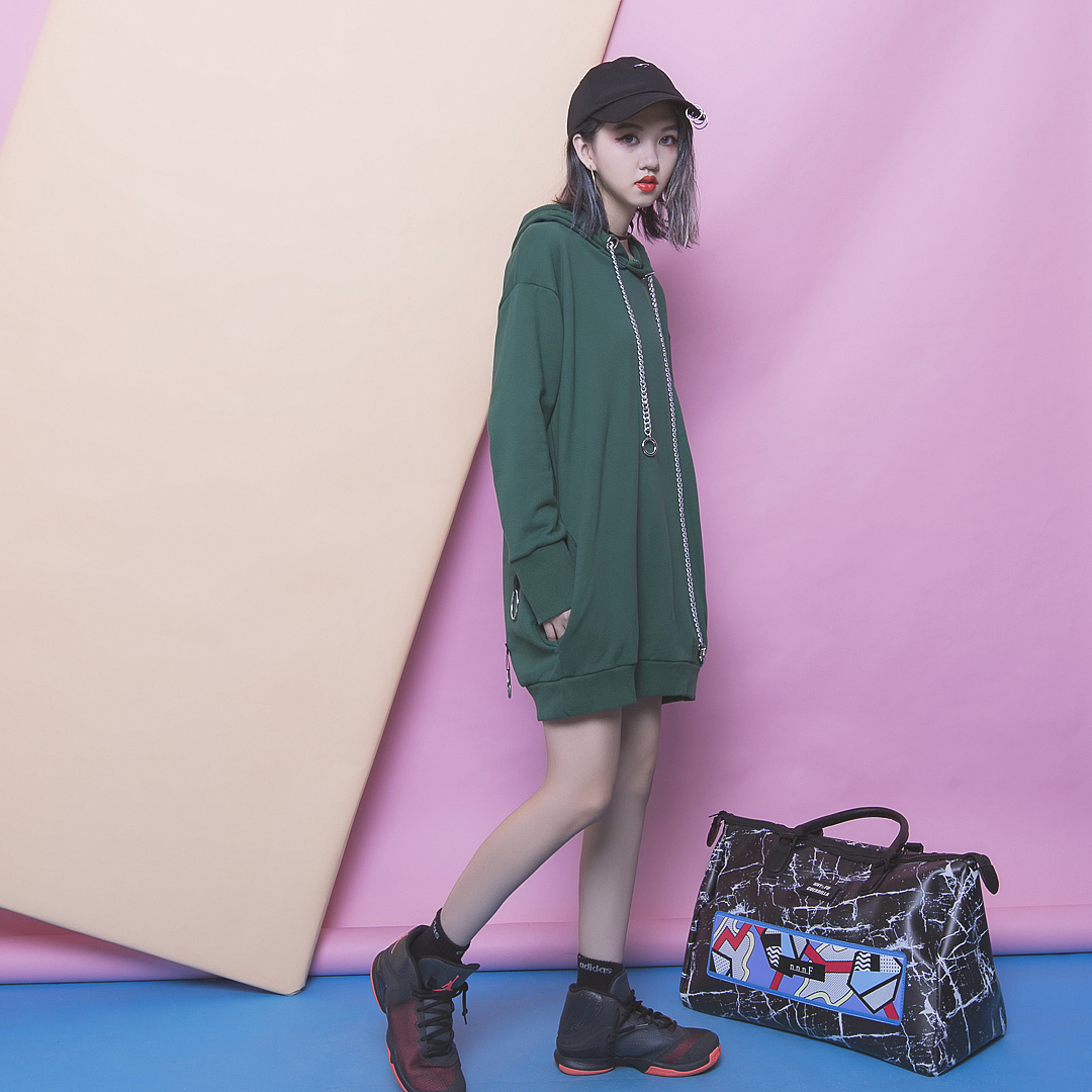 Personality欧美街头中长款卫衣BF（图ZNTk5MTEwNjQ=） - 休闲/流行服饰 - 站酷设计师kevin品牌设计原创素材 - 站酷ZCOOL