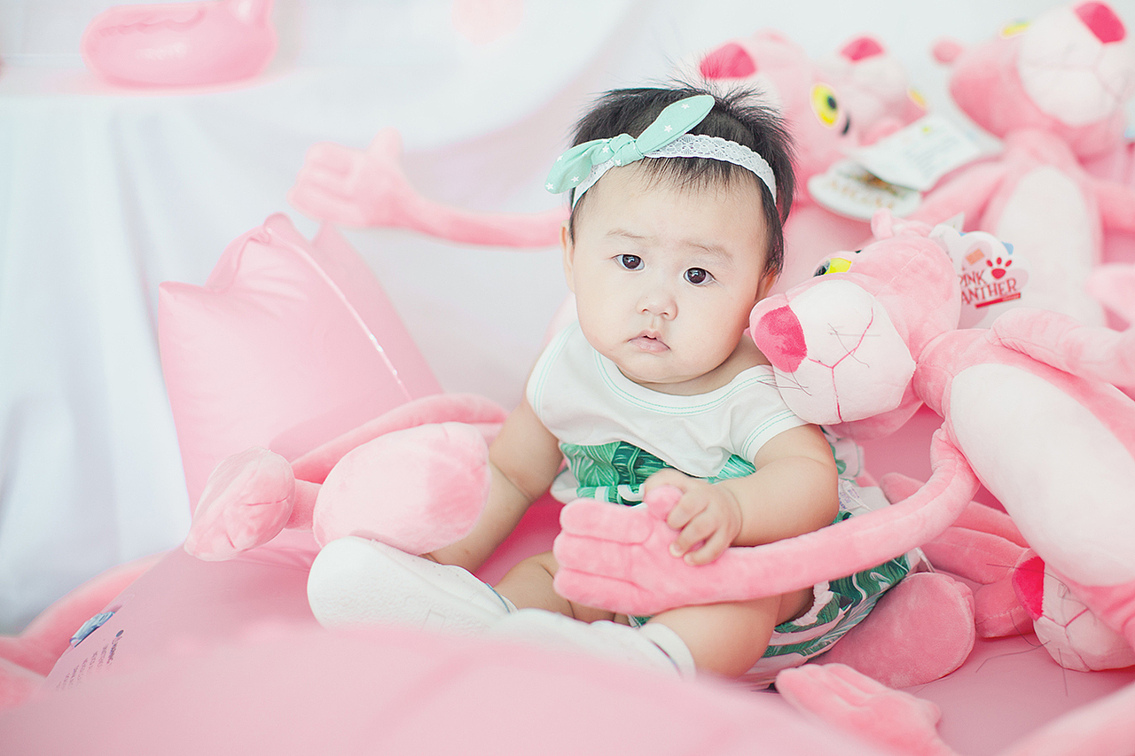 Pink summer（图ZOTcwMzIxODA=） - 人像摄影 - 站酷设计师OMGDDW原创素材 - 站酷ZCOOL