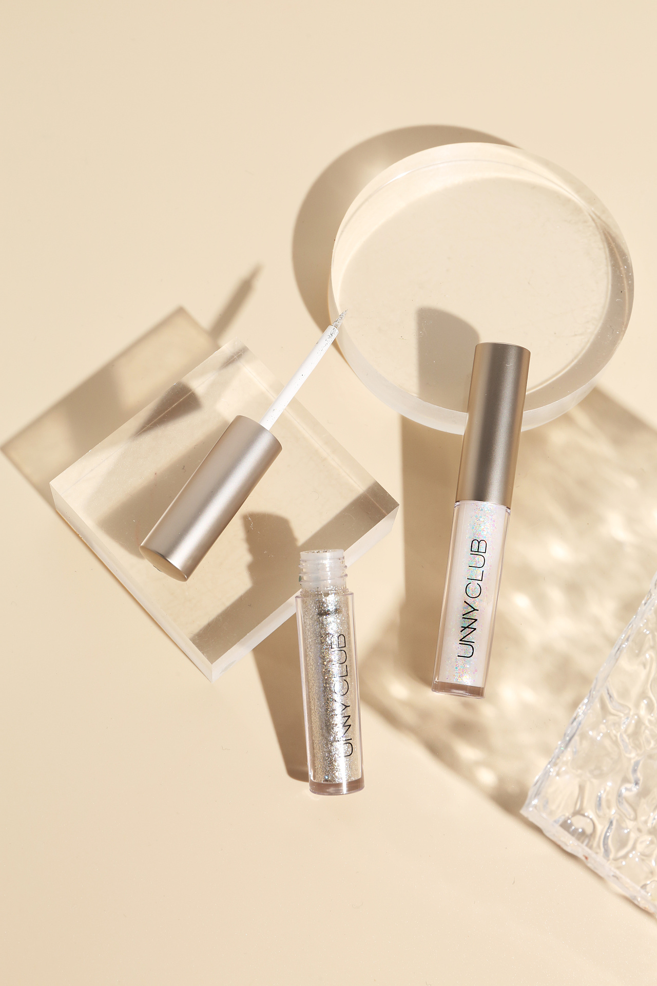 美妆产品——unny液体眼影