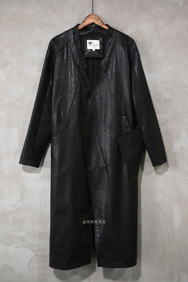 长款皮衣,很软的,你懂的