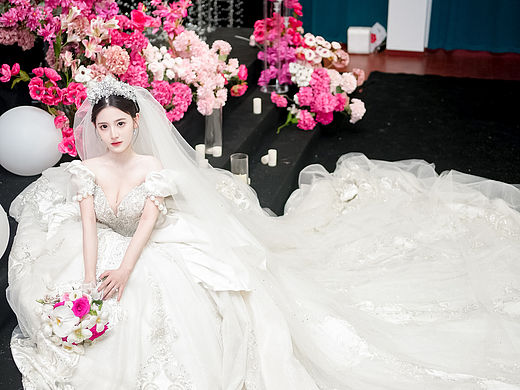 传说中的直升机婚礼