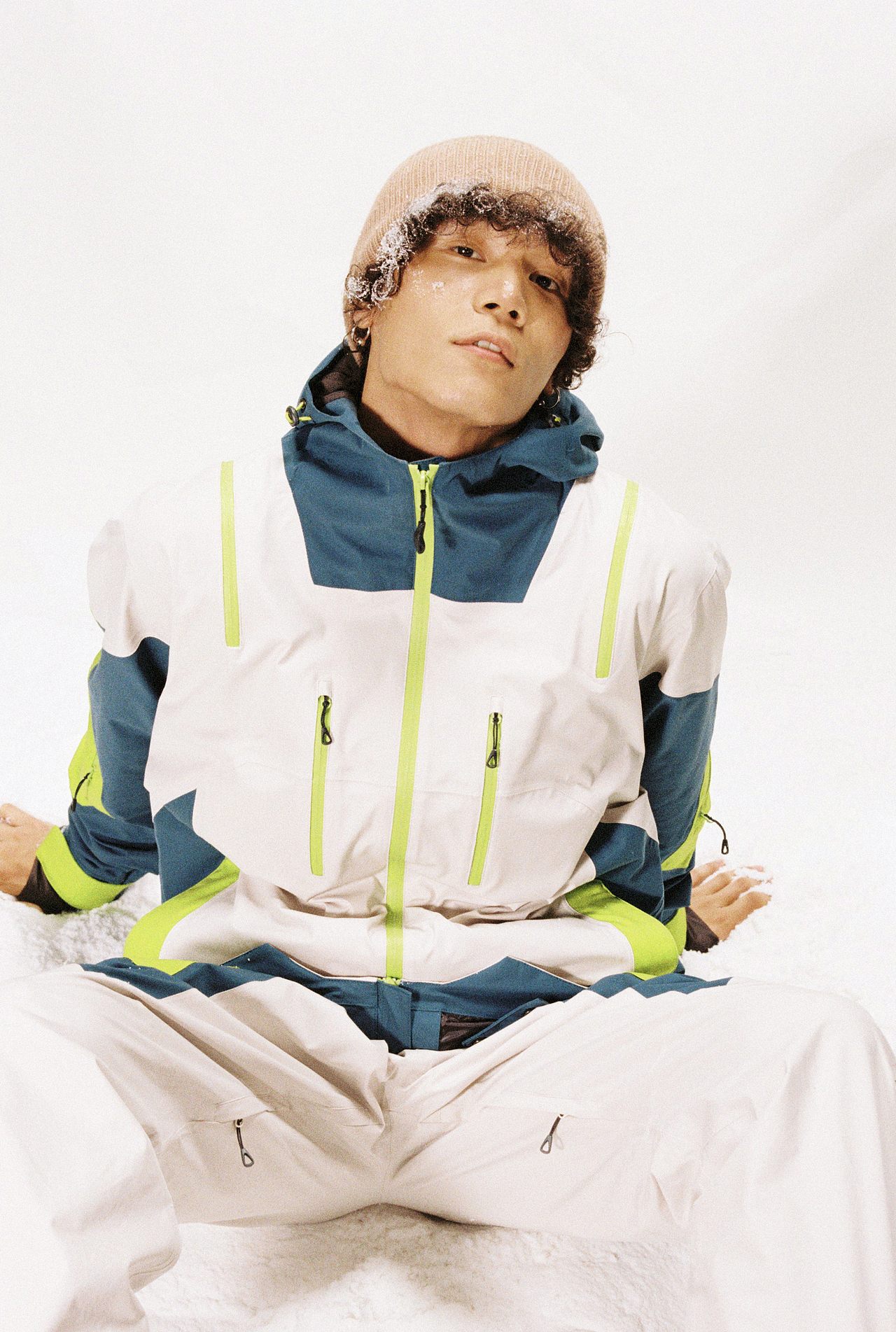 滑雪服拍摄丨LITAN OFFICIAL