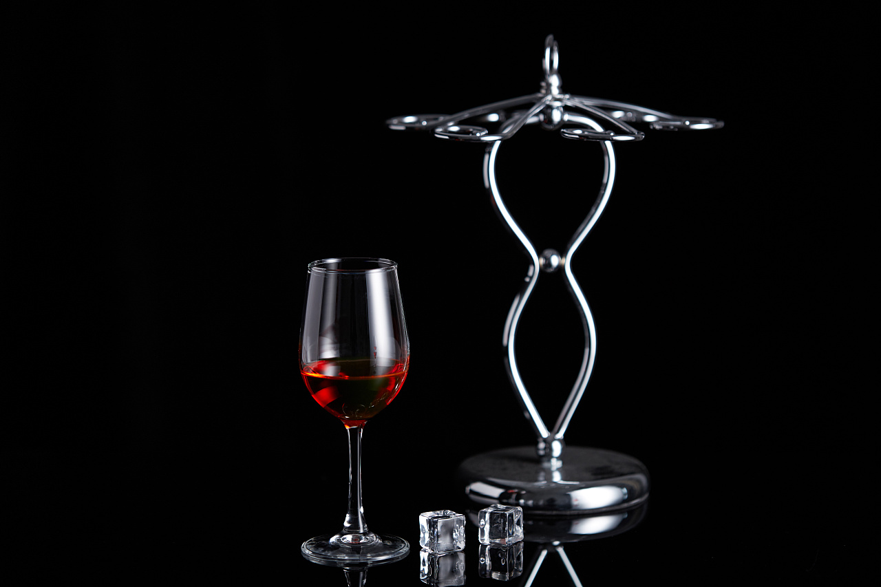 红酒杯拍摄