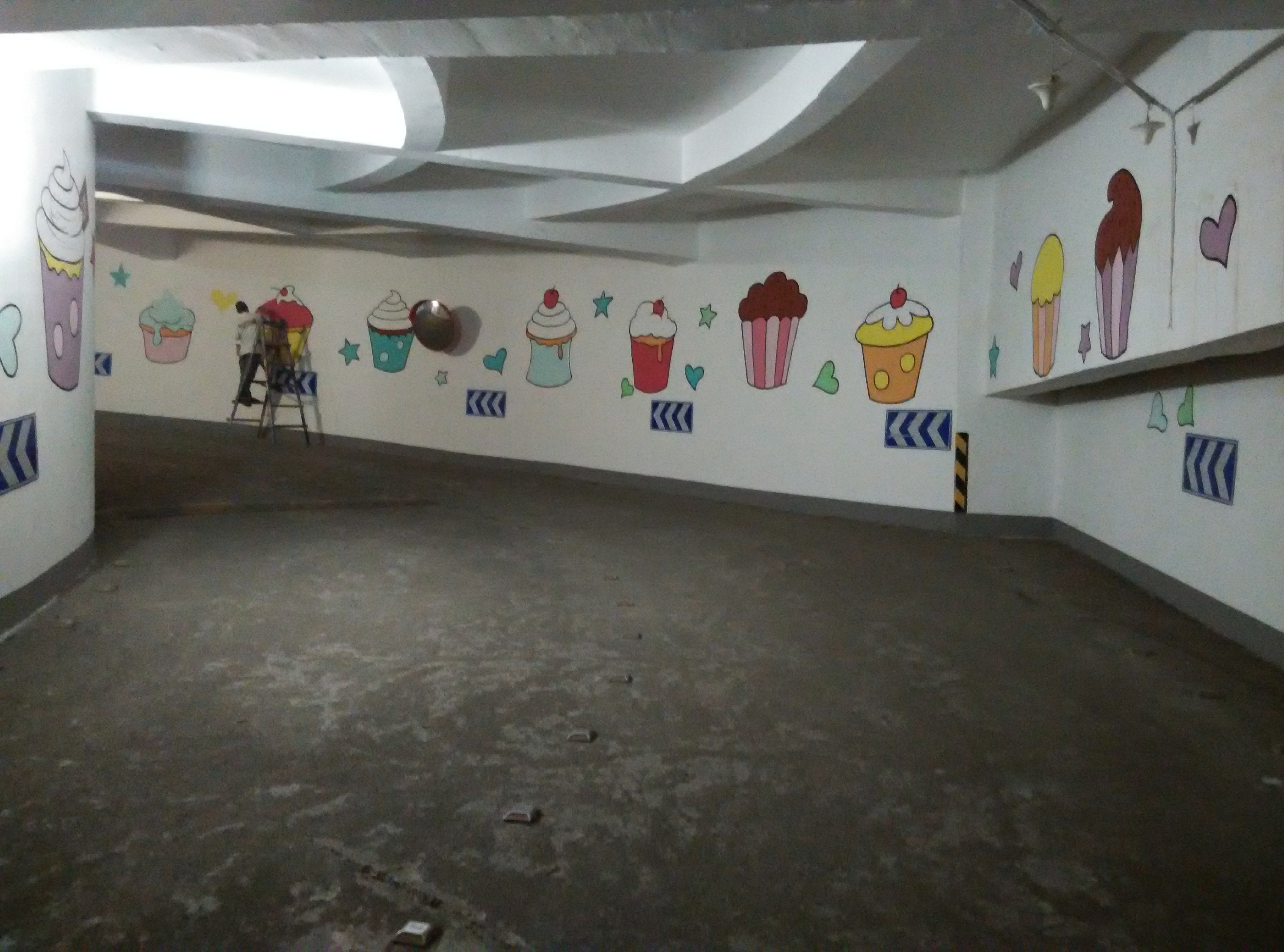 昆明顺城地下停车场墙体彩绘☆锦泰彩绘☆13619634903