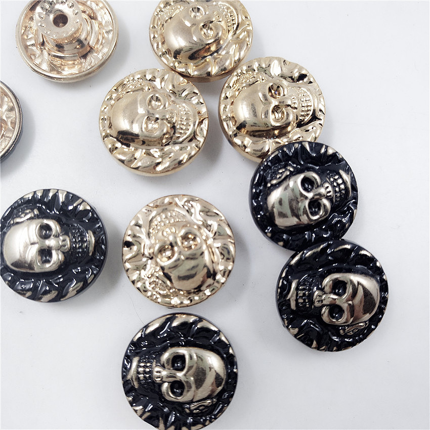 毛呢大衣鬼头钮扣骷髅头纽扣喷油手缝纽外衣浮雕扣子（图ZMzM3OTY2NzYw） - 配饰 - 站酷设计师豪兴工艺原创素材 - 站酷ZCOOL