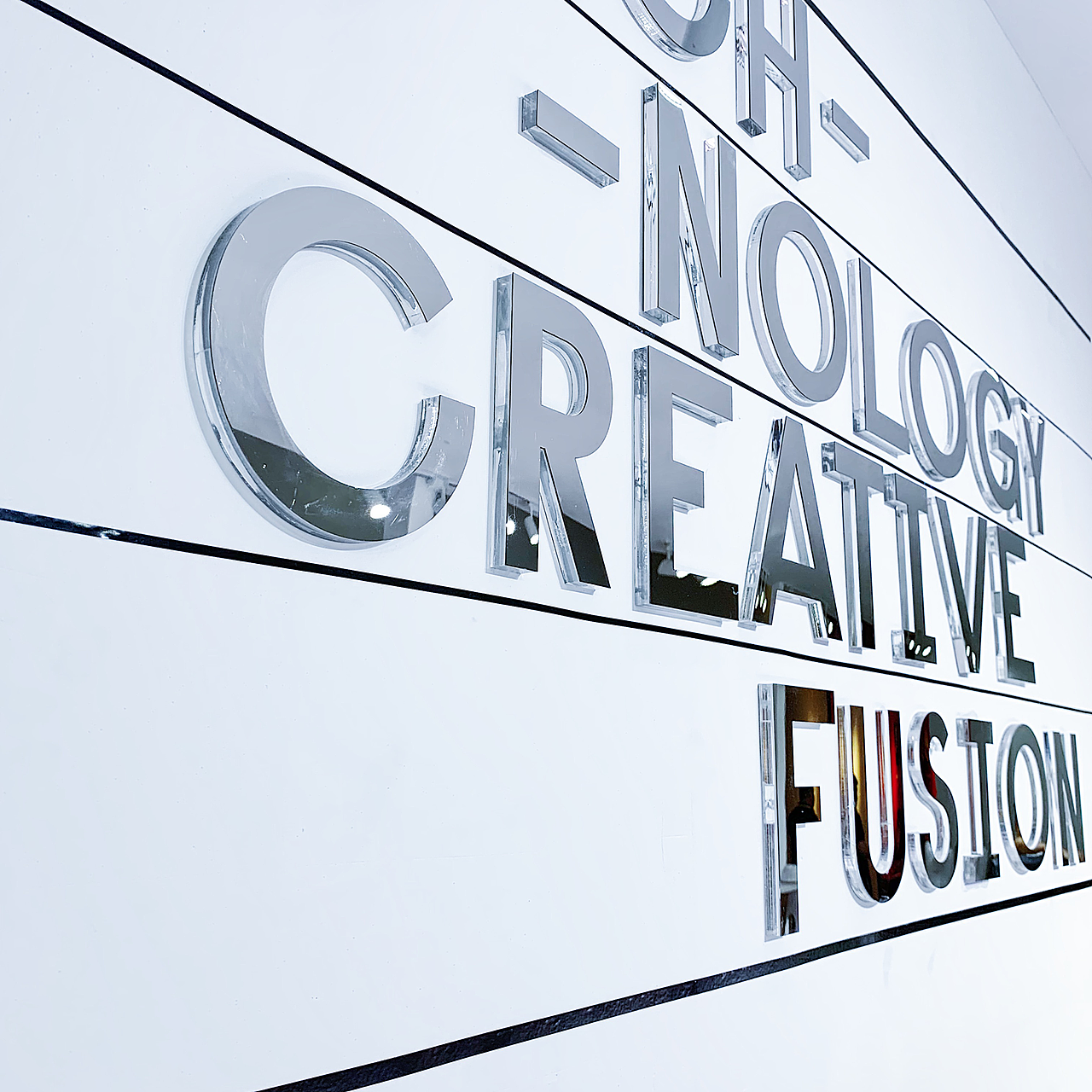 融（图ZMjAyNDAzOTgw） - 品牌 - 站酷设计师谢谢设计原创素材 - 站酷ZCOOL