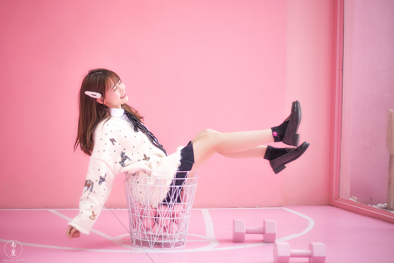 写满青春的脸庞是最动人的诗句