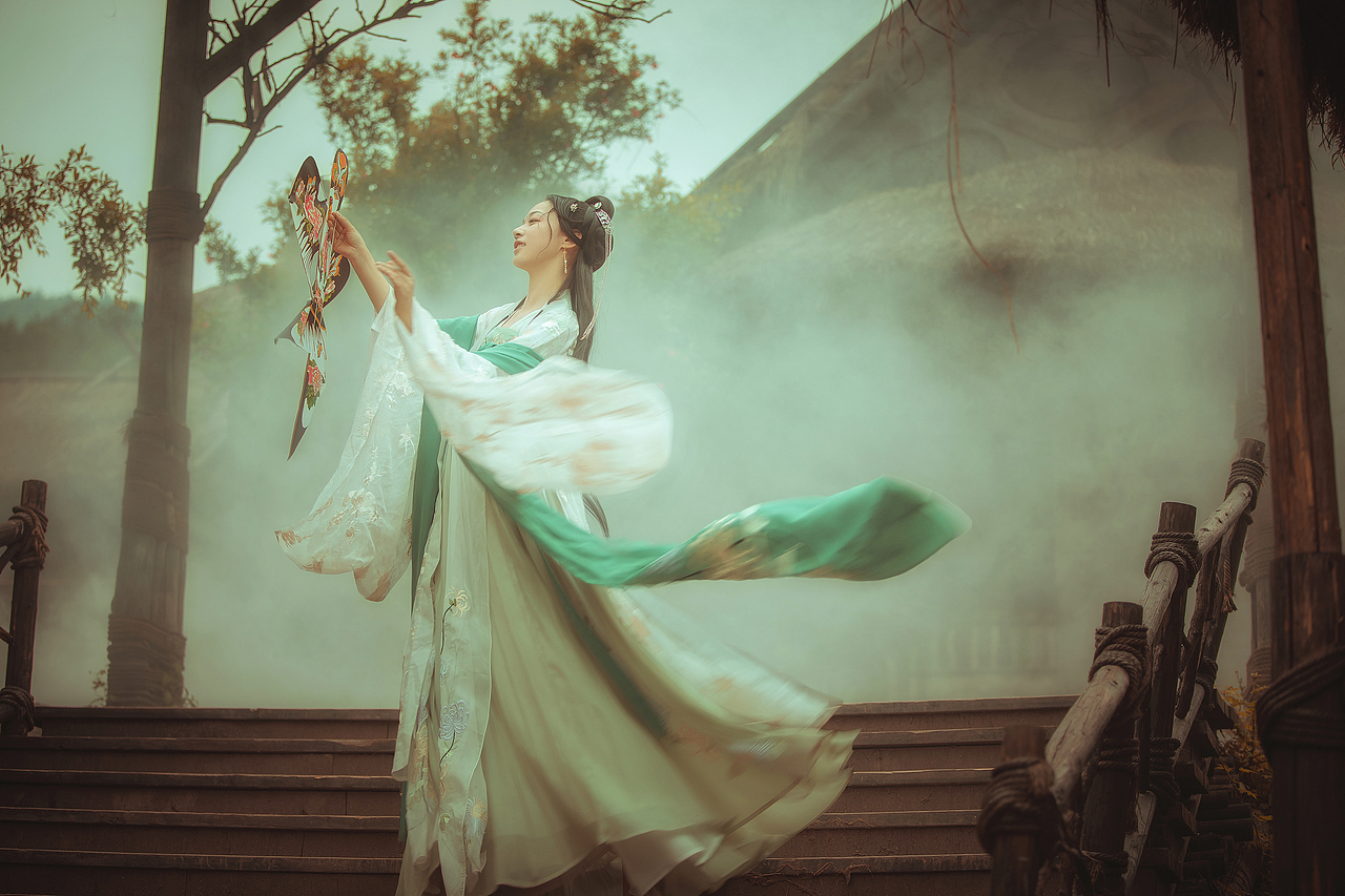 《相思子》（图ZMTM3OTM2NDU2） - 人像摄影 - 站酷设计师散兄原创素材 - 站酷ZCOOL