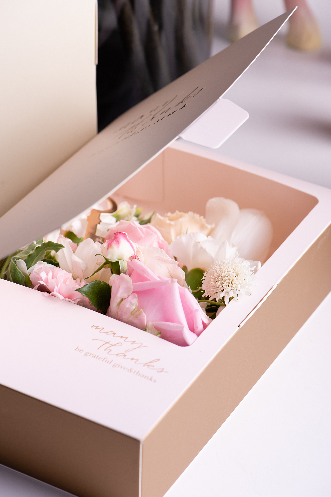 中秋月饼礼盒拍摄（图ZMTk3MDgwMzQ4） - 产品摄影 - 站酷设计师陈陈昶君原创素材 - 站酷ZCOOL