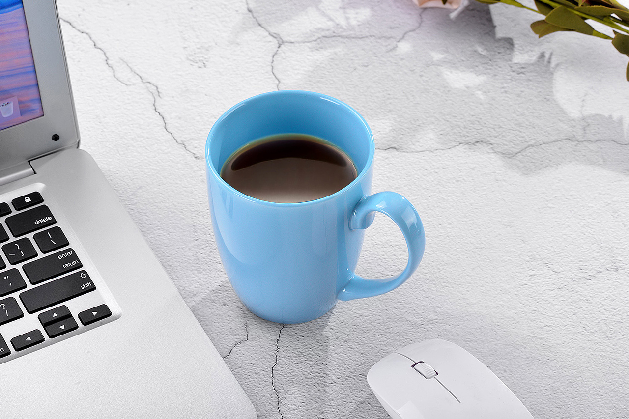 原创-牧遥摄影水贝咖啡杯白底场景摄影