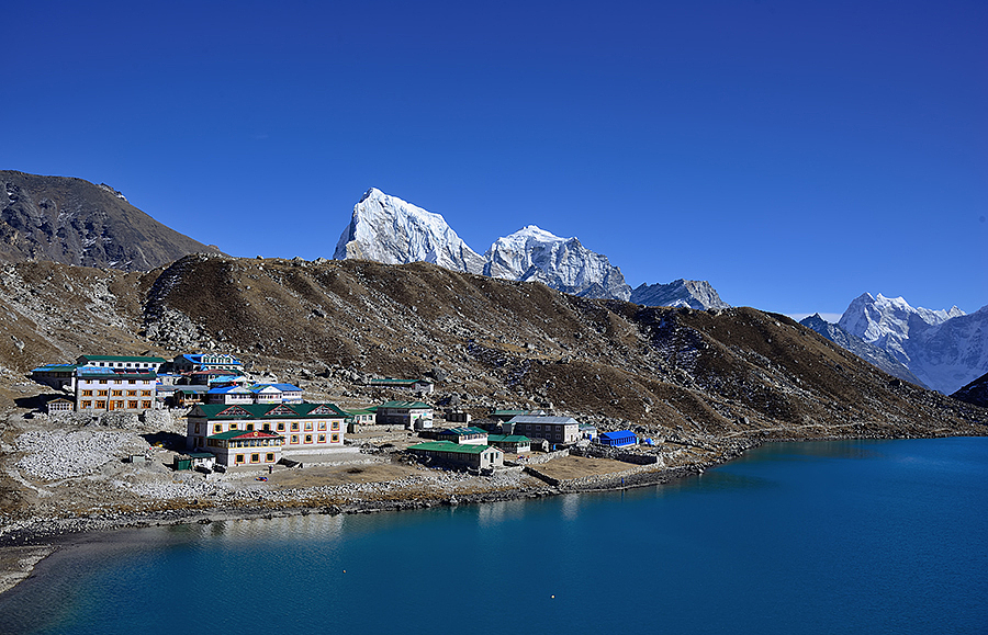 一个人的旅行{徒步EBC 3}