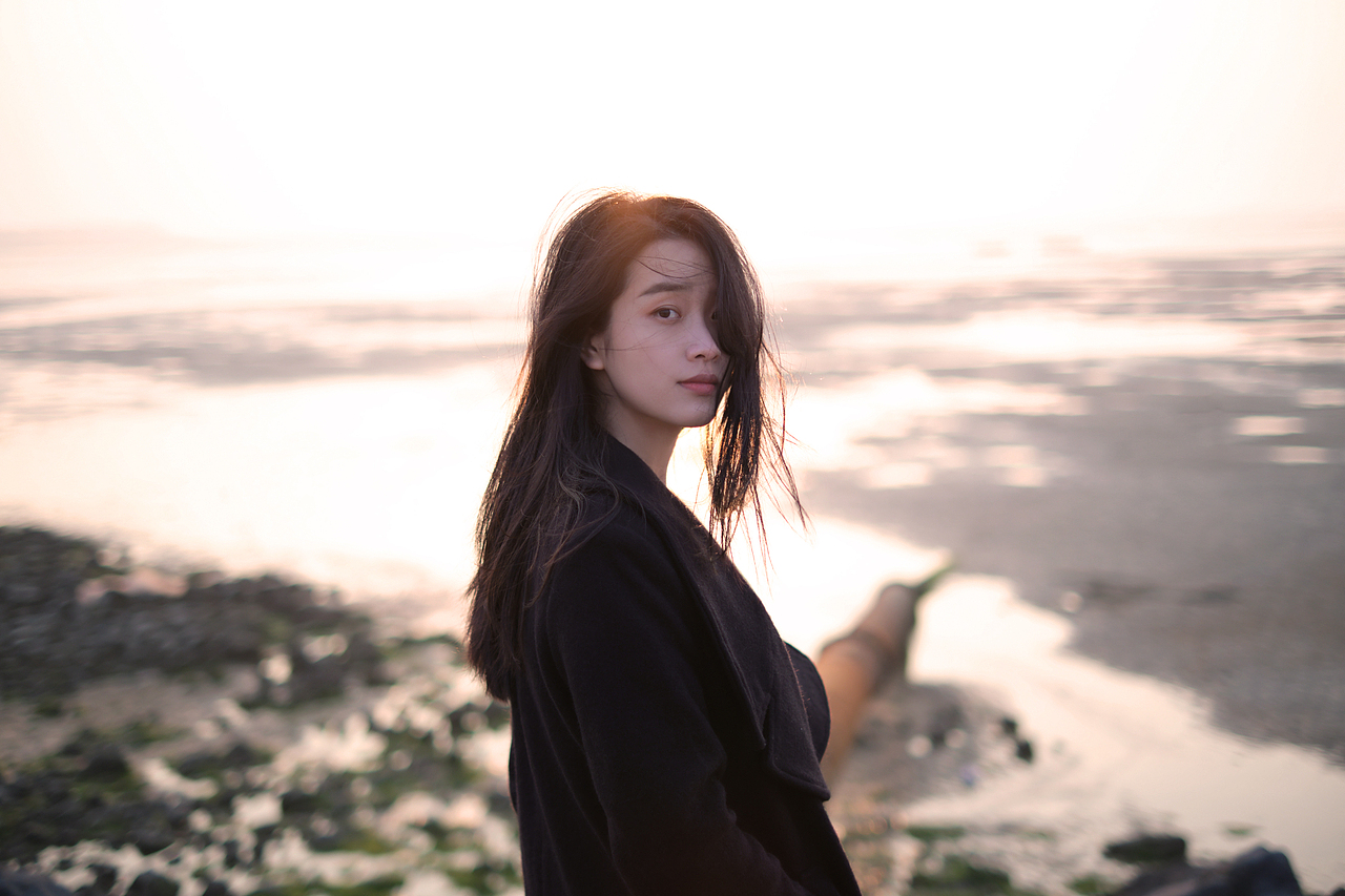 你逆光而来，配得上这世间所有的好（图ZMjQzMTg0MDAw） - 人像摄影 - 站酷设计师希子不爱吃香菜原创素材 - 站酷ZCOOL