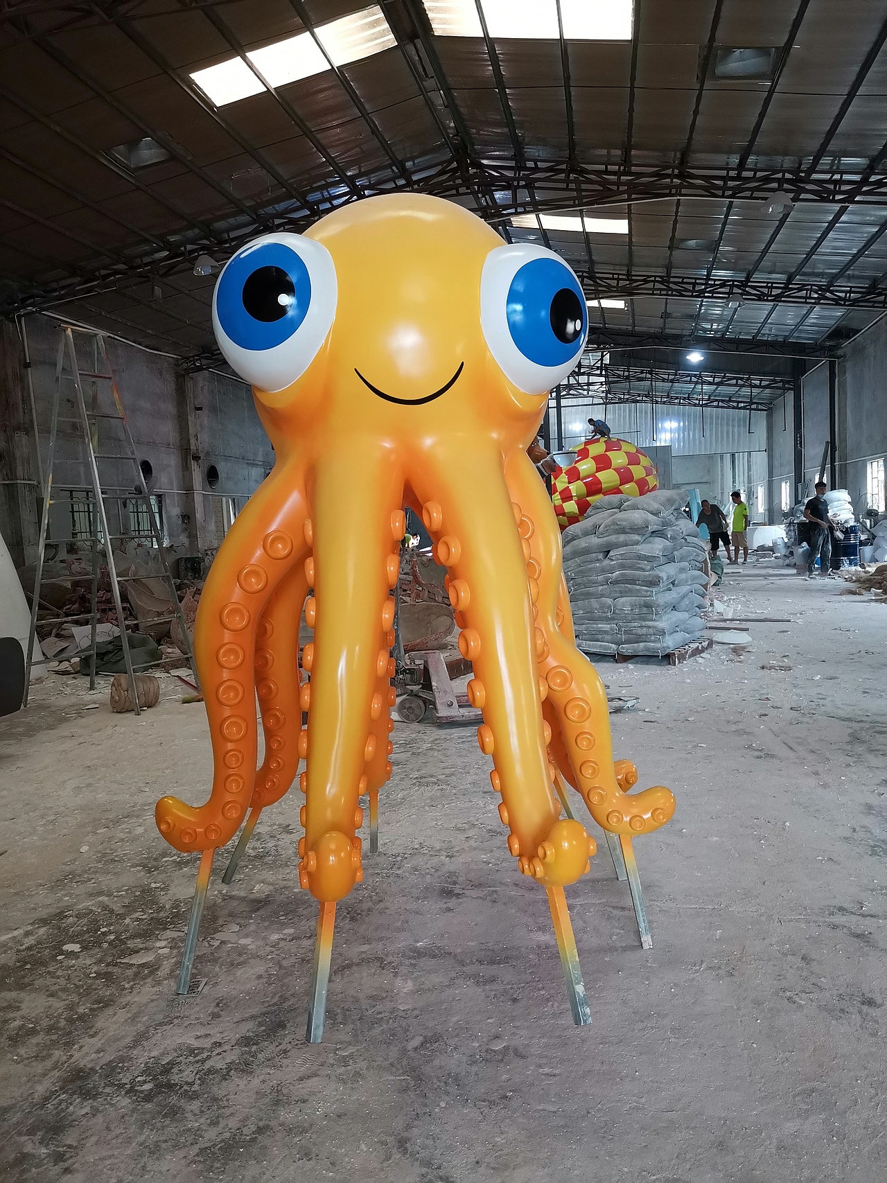 定制玻璃钢八爪鱼卡通雕塑水上乐园景观摆件海洋生物