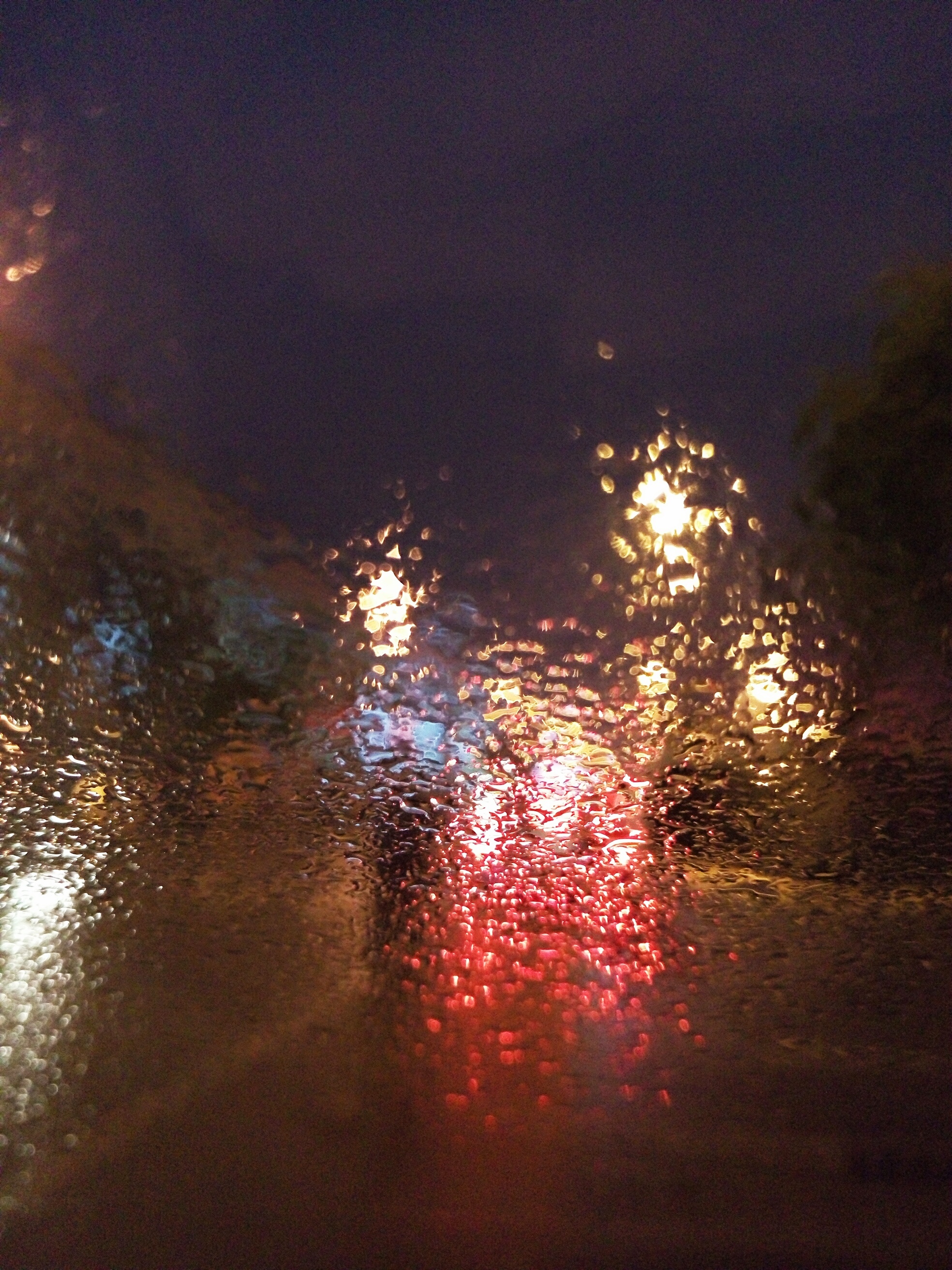 夏天雨夜图片唯美图片