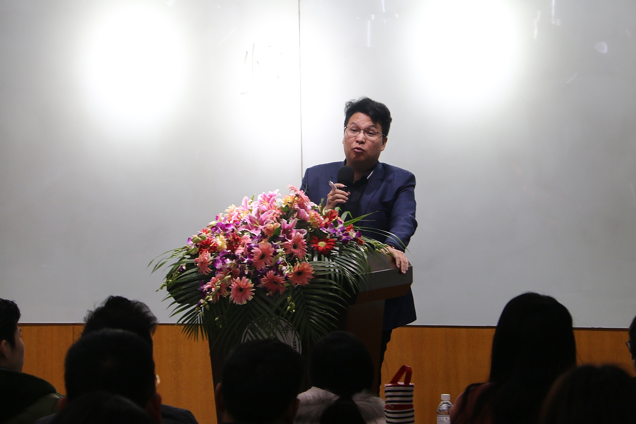 张启明_著名企业家丨雄九控股集团董事长（图ZMTEzNDY5Mzcy） - 人像摄影 - 站酷设计师GN雄九集团原创素材 - 站酷ZCOOL