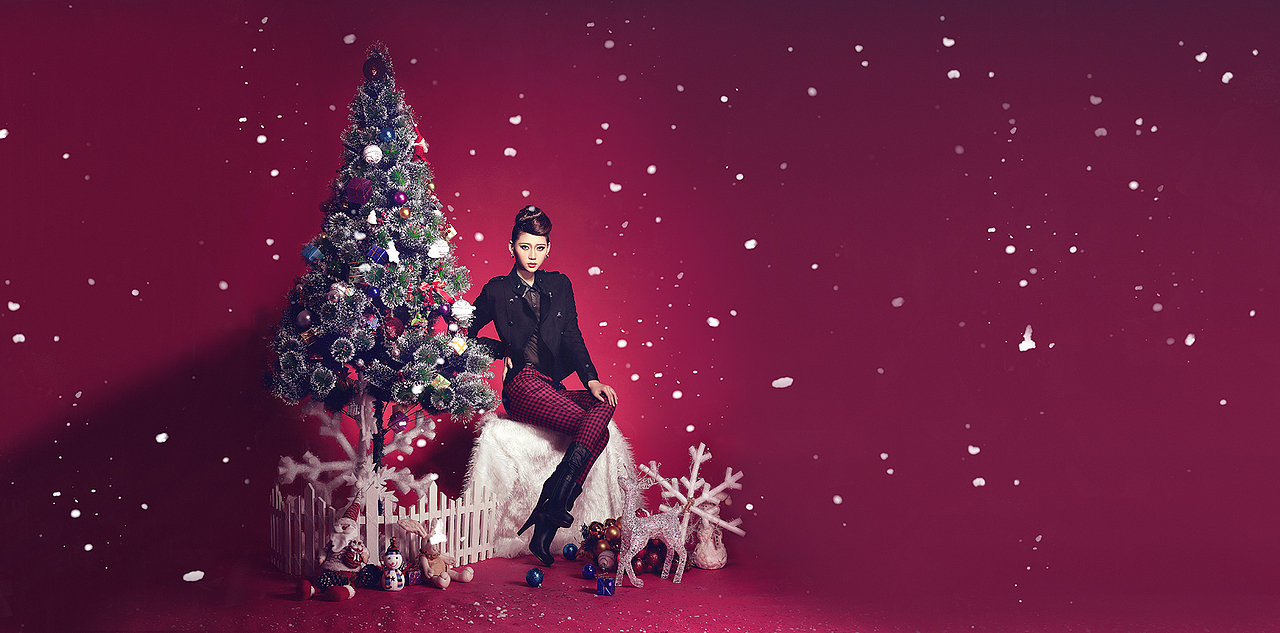 最初只是想做首页首屏,用在圣诞当天做节日海报;后来比较高产,倒搞出来了一组;