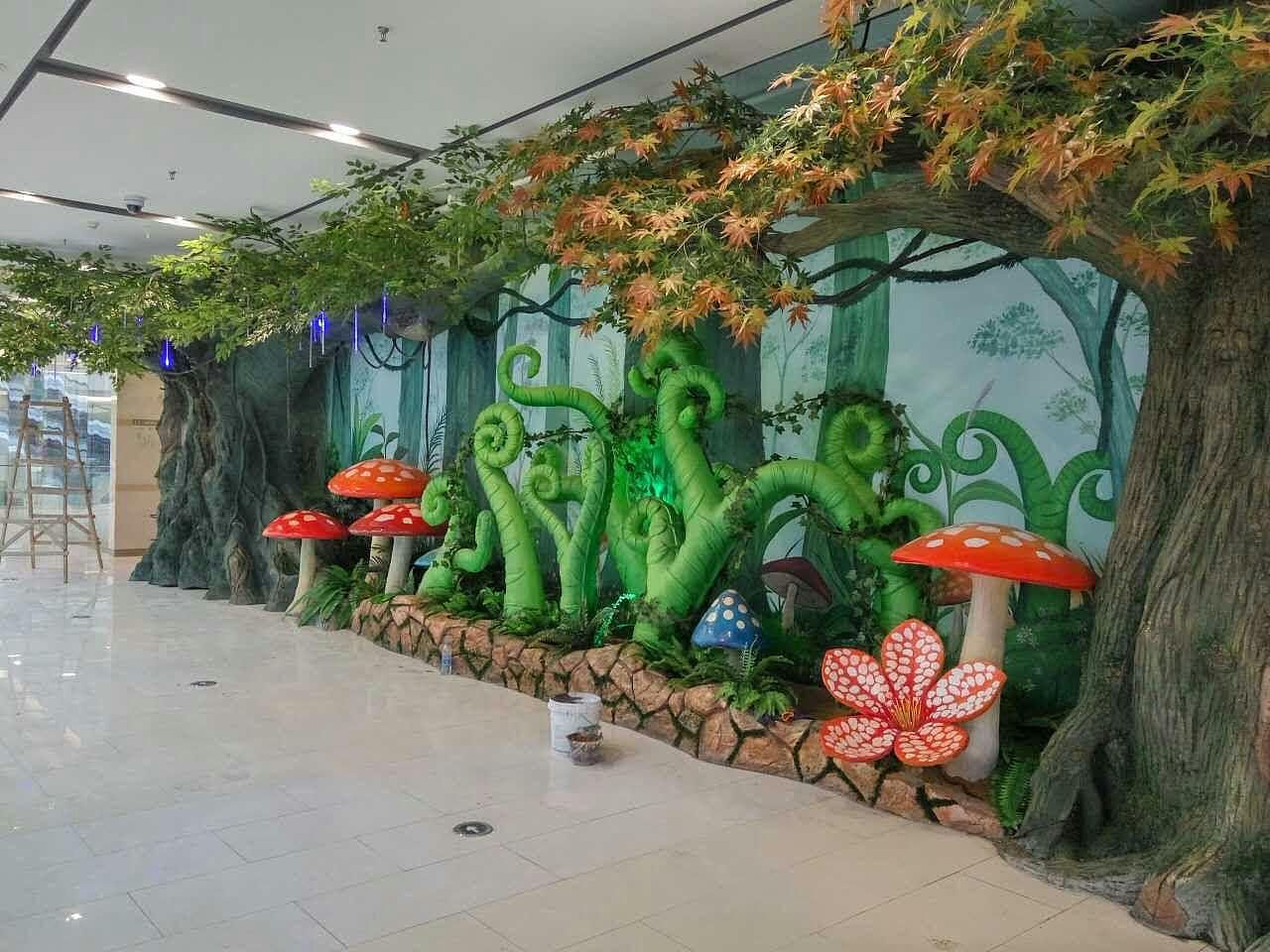 马达加斯加自助餐厅·雕塑壁画