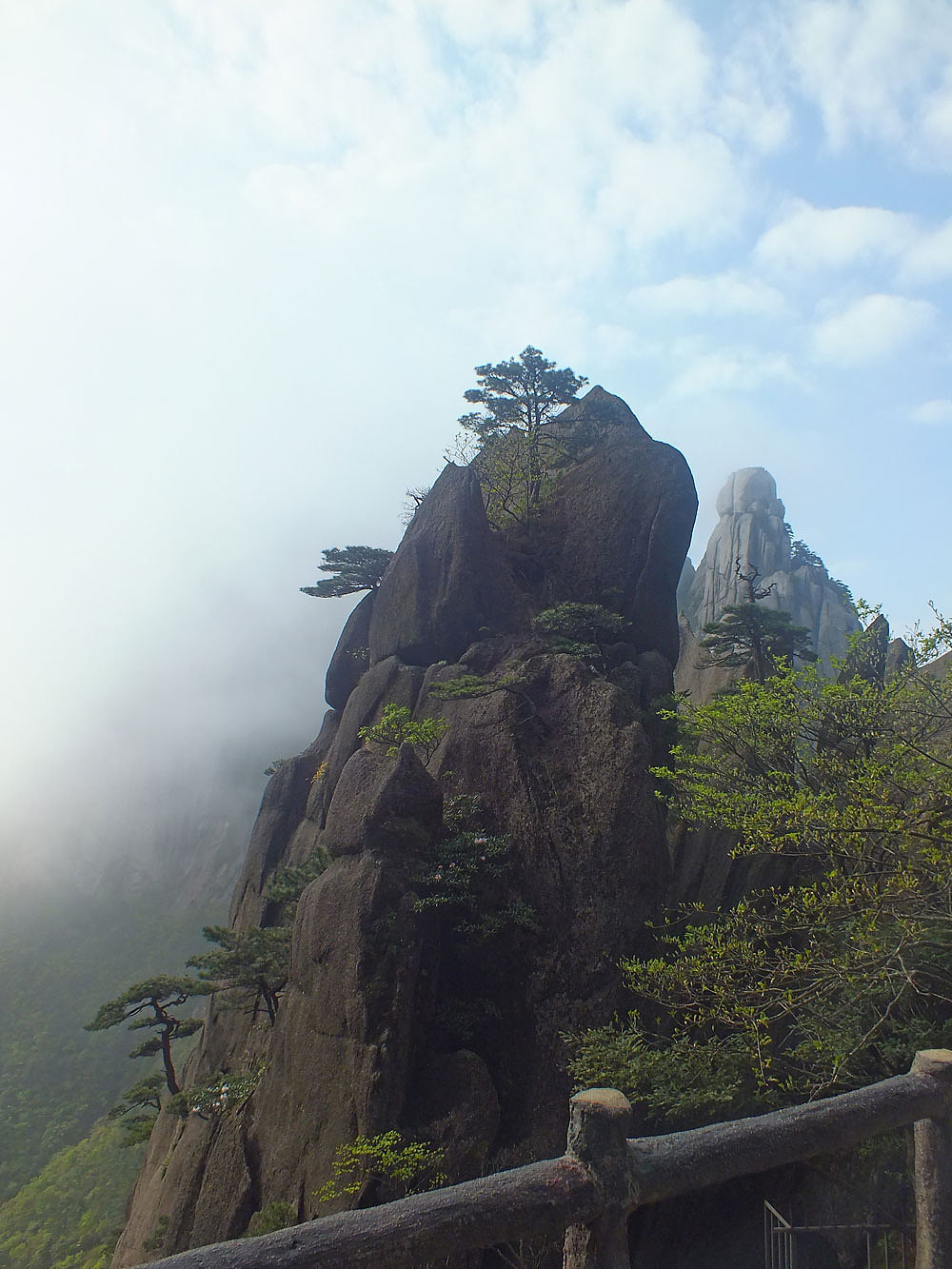 游行黄山（图ZNzM1NjI3OTY=） - 风光摄影 - 站酷设计师mayidefei原创素材 - 站酷ZCOOL