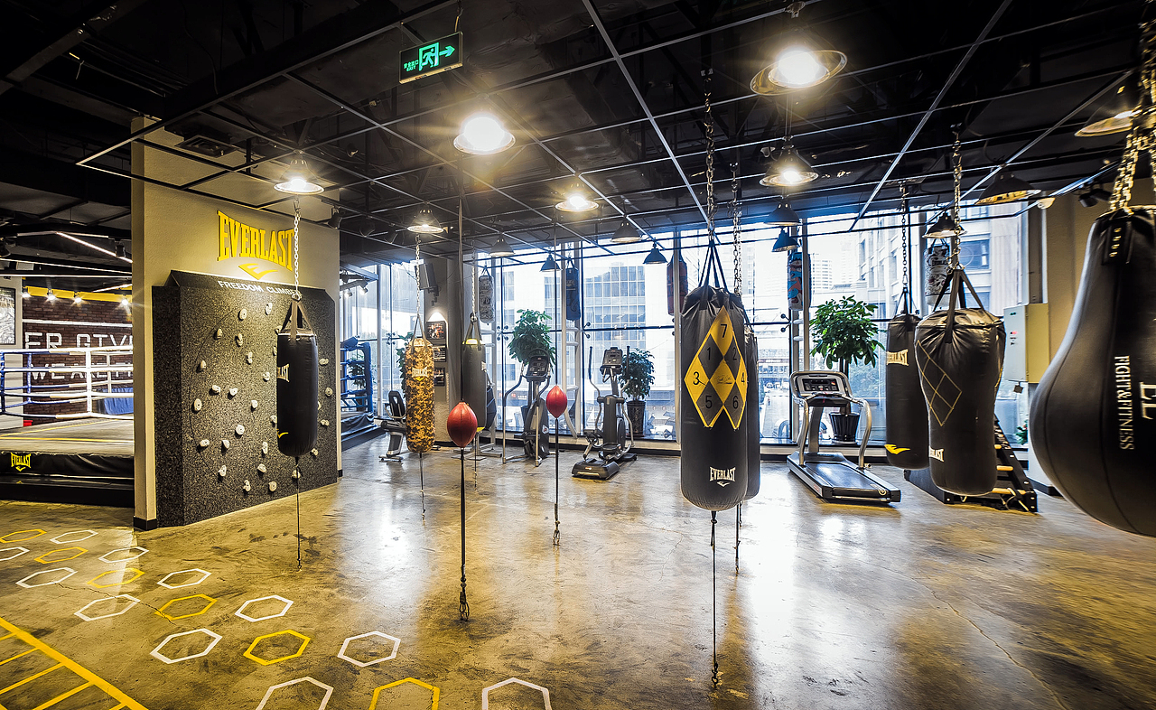 Everlast·大连格斗健身俱乐部实景摄影（图ZOTM2MTE5NTI=） - 家装设计 - 站酷设计师XuXu0208原创素材 - 站酷ZCOOL