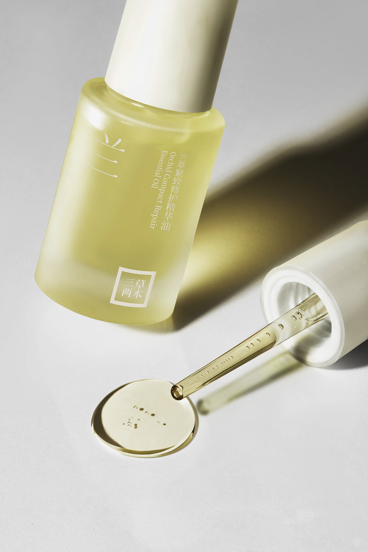 「三草两木兰花油」摄影全案