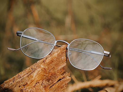 眼鏡拍攝（個人主頁-ZNDQyNjg2ODQ=） - 產(chǎn)品攝影 - 站酷設(shè)計師陳仙原創(chuàng)素材 - 站酷ZCOOL