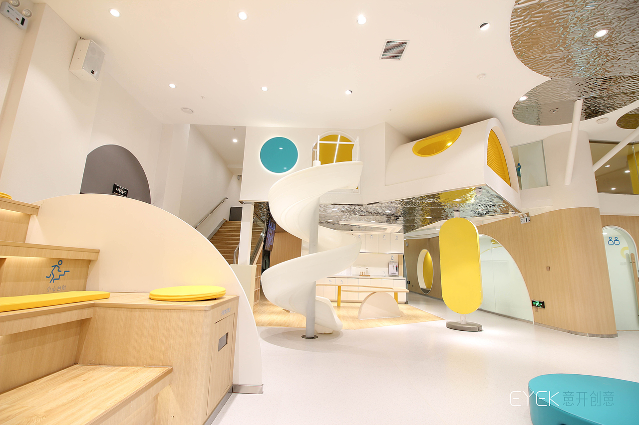 超继-儿童成长中心品牌全案设计