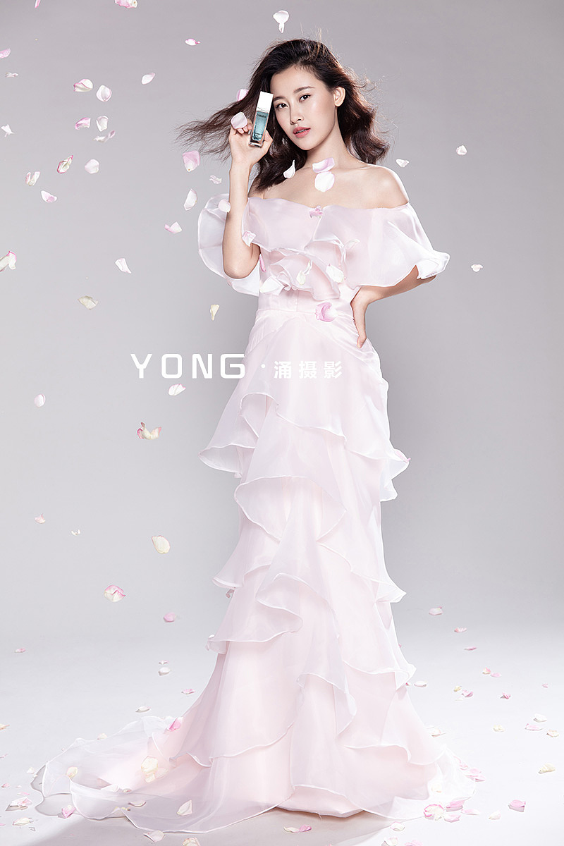 化妆品（图ZMTk5OTE5NjA0） - 产品摄影 - 站酷设计师涌摄影设计原创素材 - 站酷ZCOOL