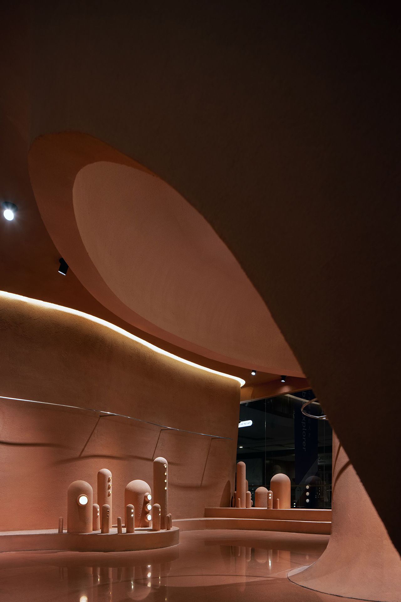 LOHAS TOWN 女装店-武汉