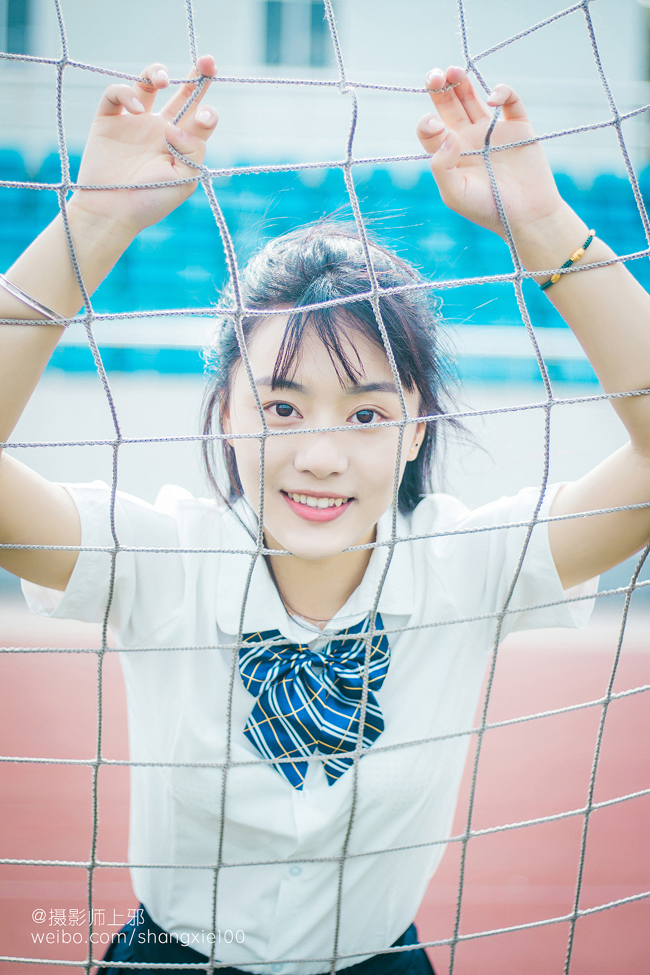 听说你有一个夏天(其实我根本不想起这么文艺的名,我想叫他《哇靠,快看,美女》)