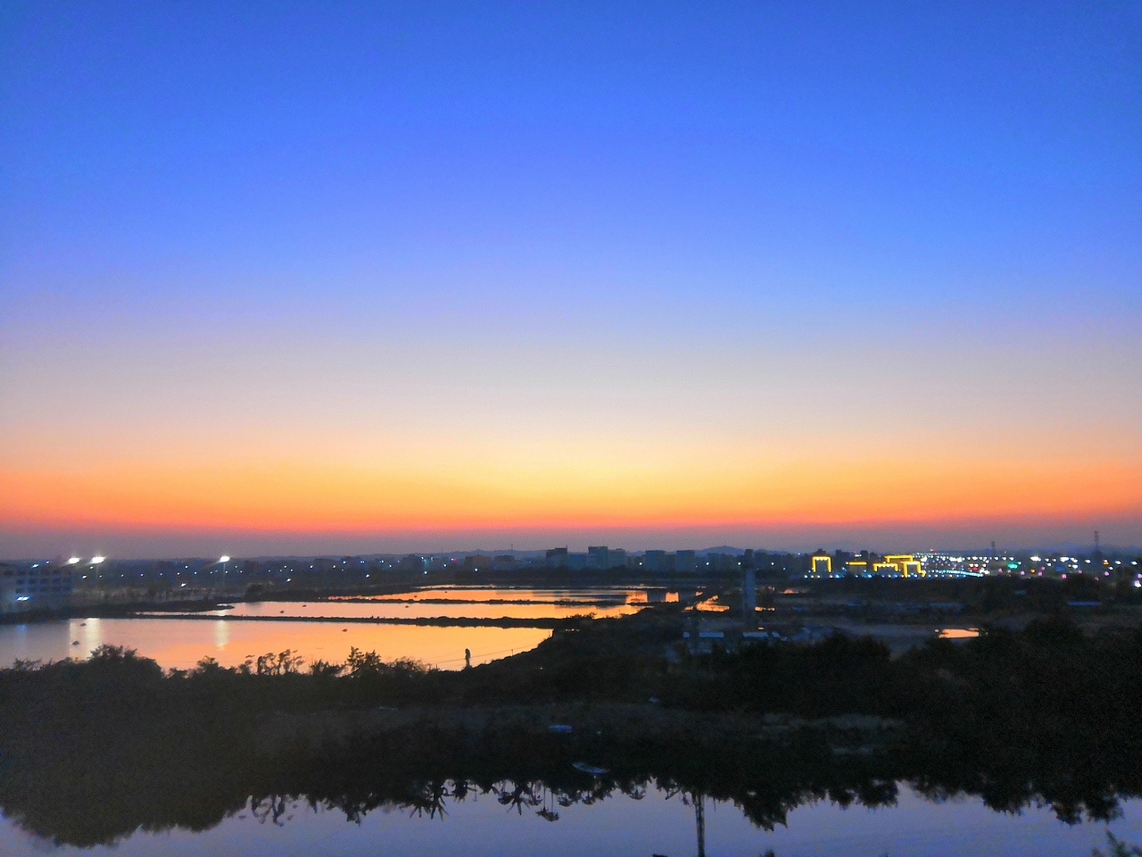 疫情期间 在家为国家做贡献（图ZMjAwNTE3NTQ4） - 风光摄影 - 站酷设计师个银两岁星原创素材 - 站酷ZCOOL