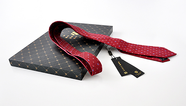 深圳华思品牌设计作品(原刘永清设计)-seres品牌形象设计