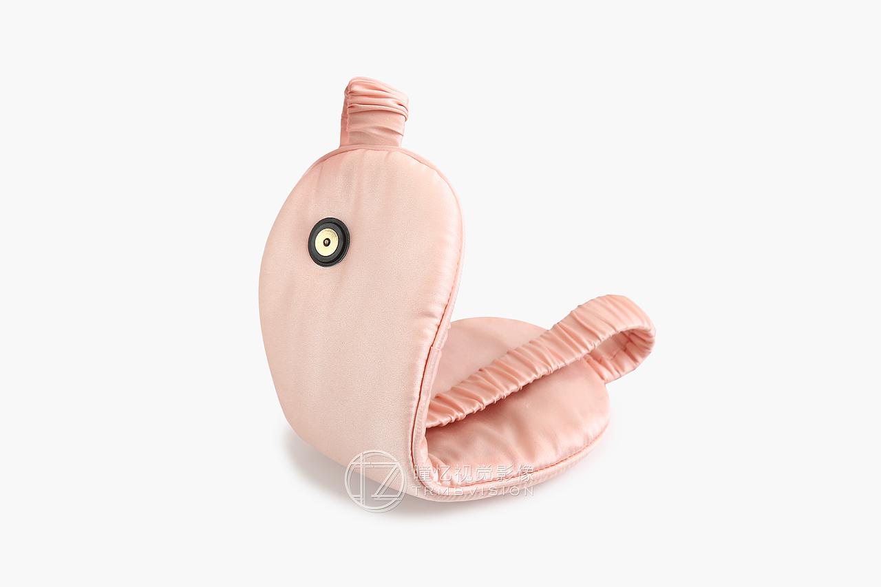 眼罩 | 模特使用场景 | 场景摆拍图