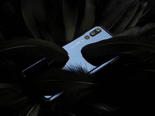 华为P20 Pro 宝石蓝色拍摄（个人主页-ZMjgxODQ1OTY=） - 产品摄影 - 站酷设计师高能兔原创素材 - 站酷ZCOOL