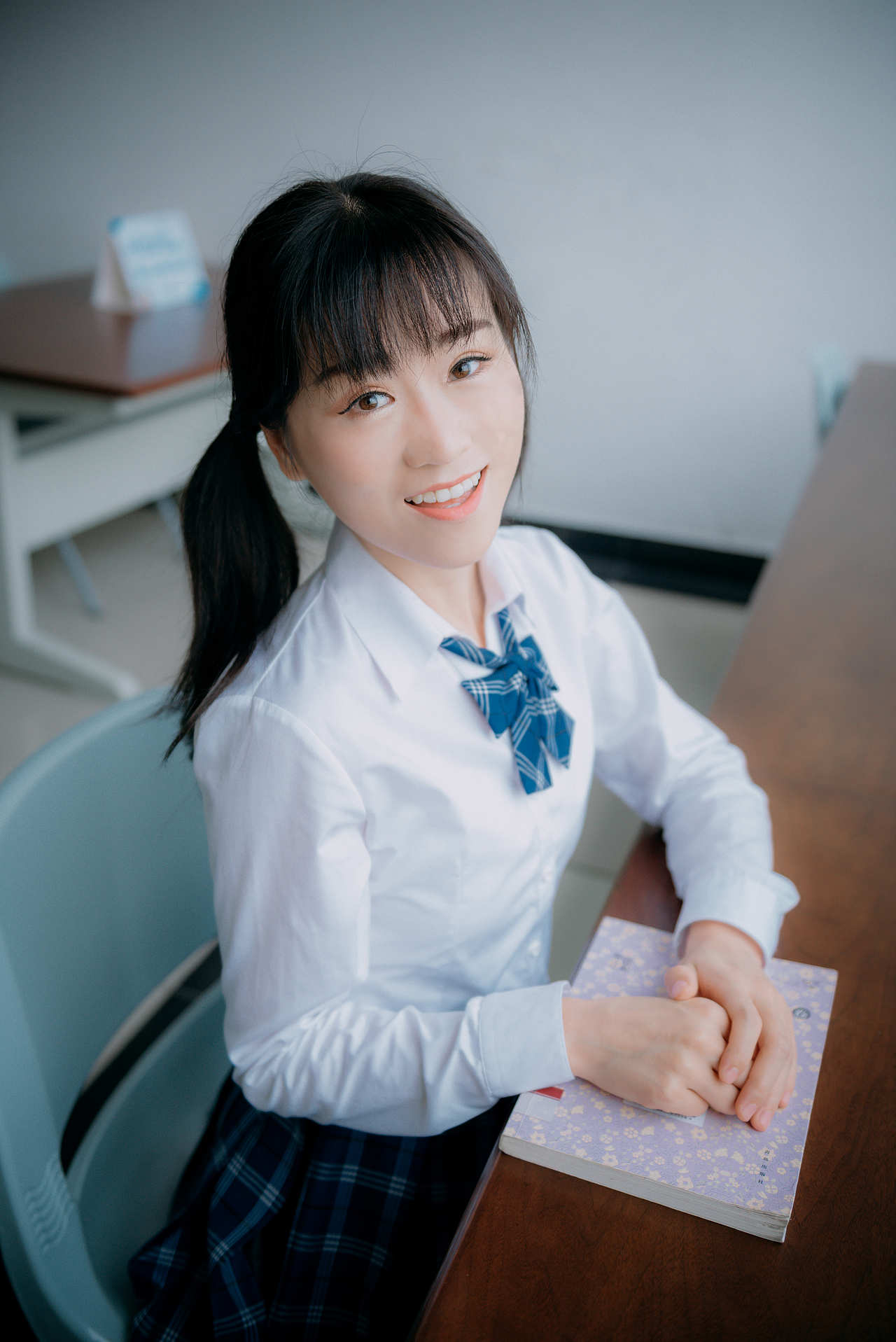 初夏JK小清新（图ZMjA1MDM2OTky） - 人像摄影 - 站酷设计师摄影师张志明哥哥原创素材 - 站酷ZCOOL