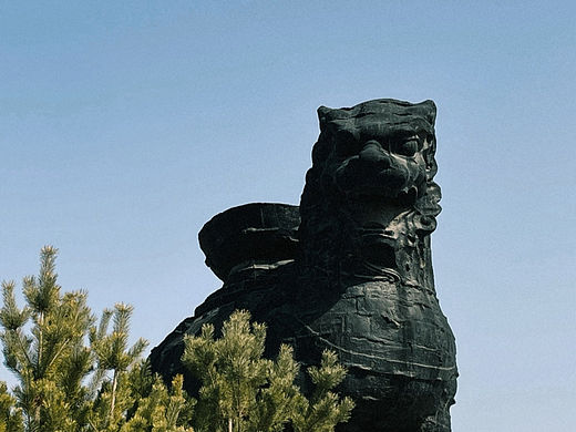 日出是免费的，春夏秋冬也是