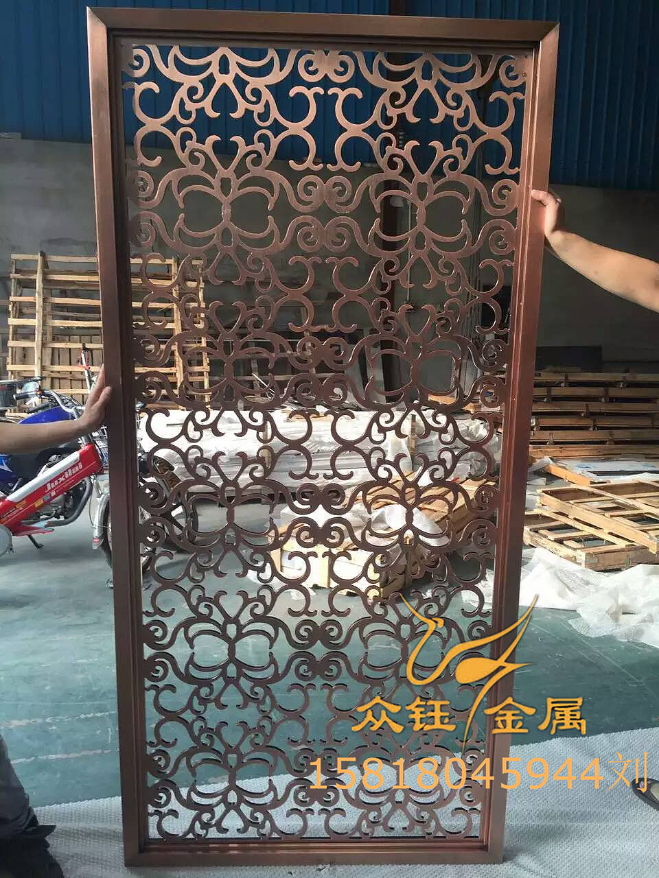 新中式酒店别墅用铝艺花格屏风