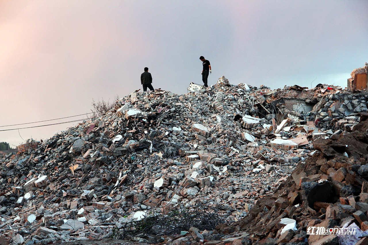 拆迁岁月（二）（图ZMjAwOTE4NDg=） - 人文/纪实摄影 - 站酷设计师DDR登瑞原创素材 - 站酷ZCOOL