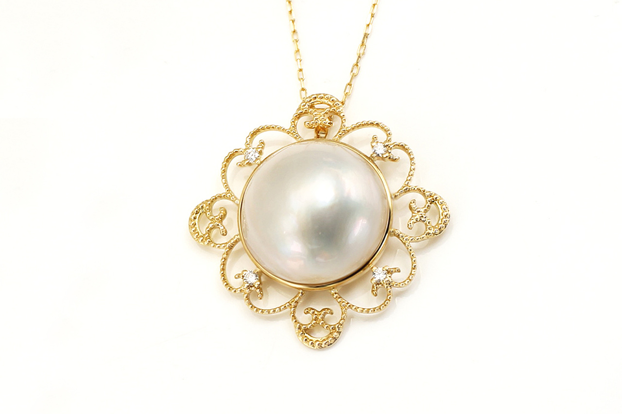 日本马贝珍珠吊坠 项链 18k金 珠宝摄影