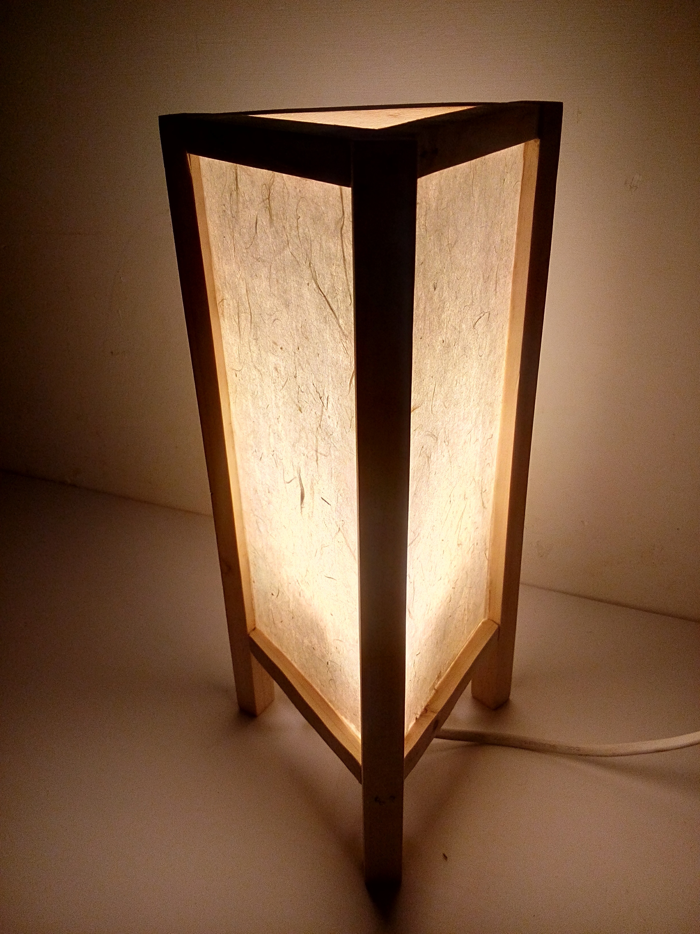 榫卯台灯——木台灯