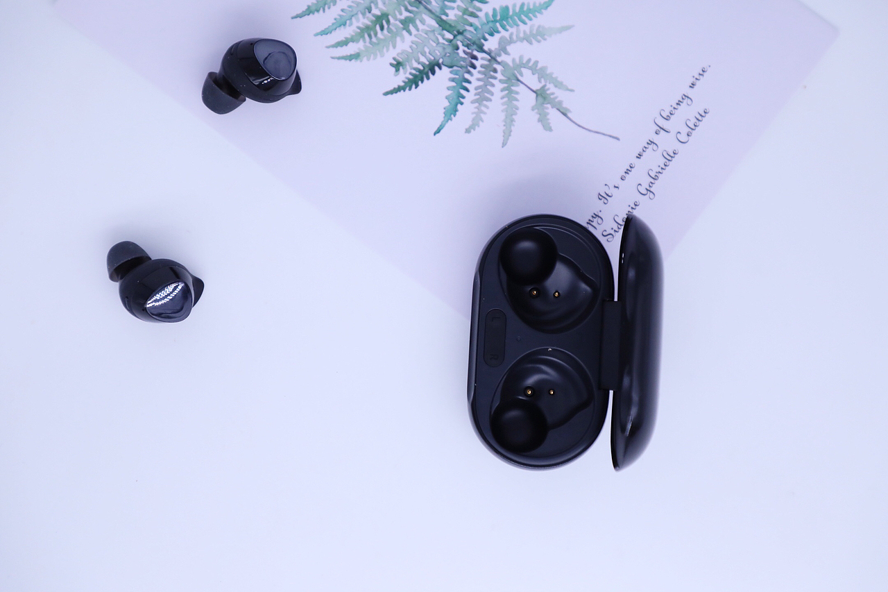 三星Galaxy buds plus 真无线耳机发布