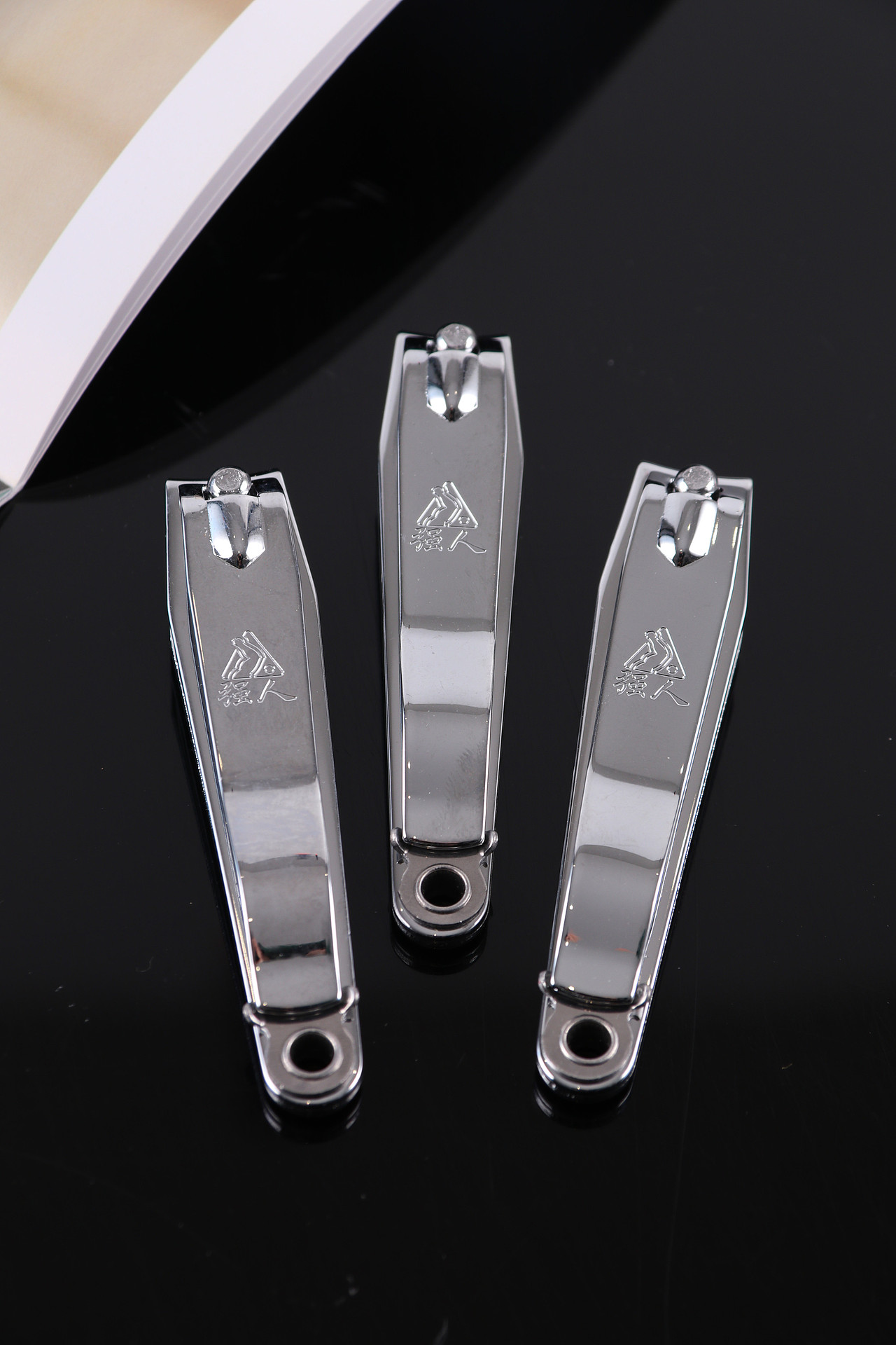 B03家务工具\C01-洗护清洁用具\V11指甲剪