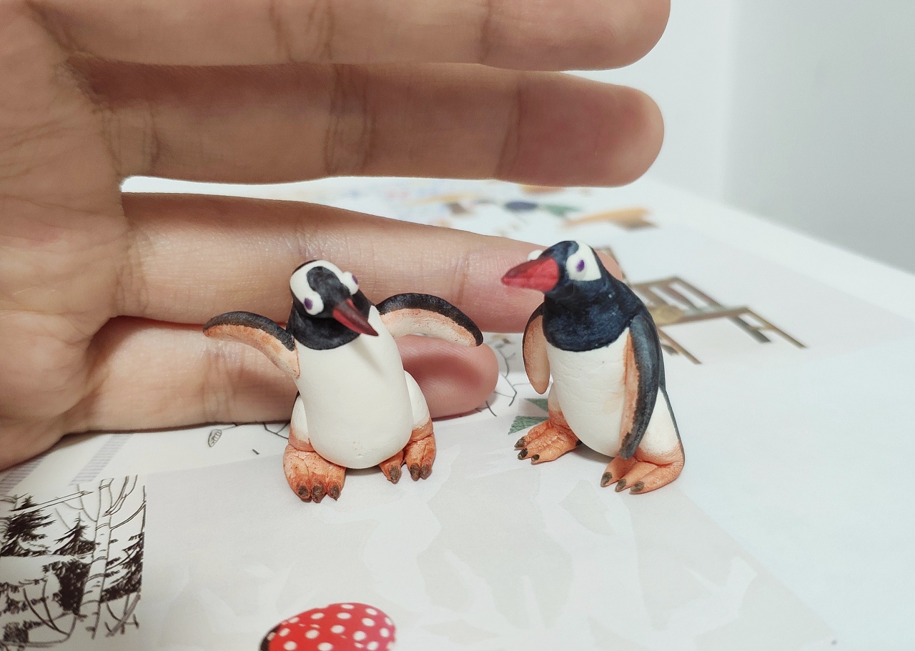 可爱有趣的企鹅蛋夹和锅 - 普象网