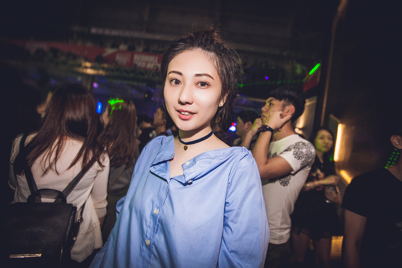 深圳电音party【Red Bull Mad House VOL.2】（图ZNDg3MTExOTY=） - 人像摄影 - 站酷设计师xubin1123原创素材 - 站酷ZCOOL