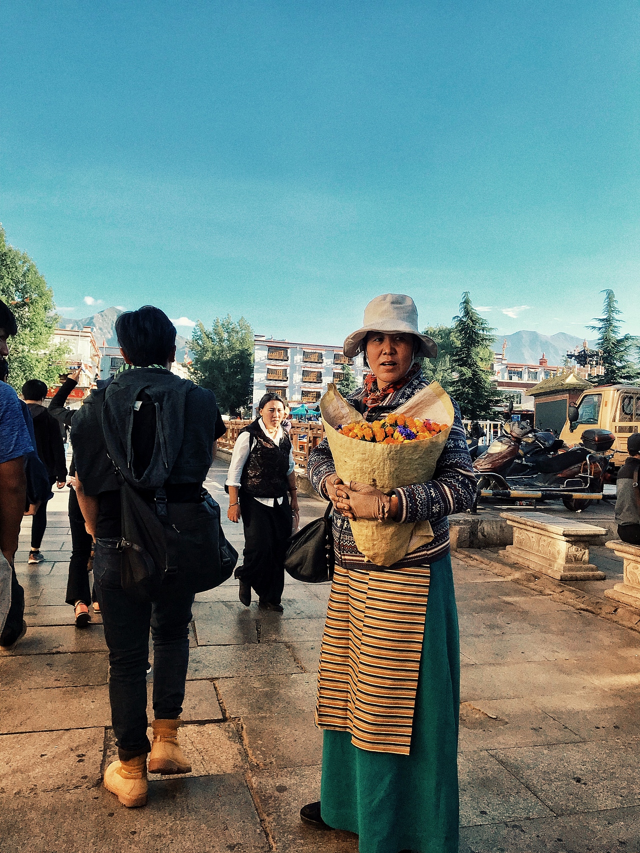 阳光下的西藏（图ZMTI3OTkxMjY4） - 人文/纪实摄影 - 站酷设计师LOVLSQ原创素材 - 站酷ZCOOL