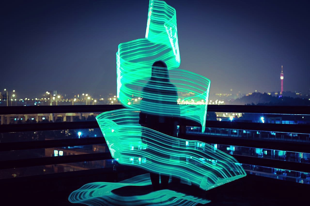 光绘摄影／光影校园（图ZNTUzODE4NDA=） - 其他摄影 - 站酷设计师tomboy118原创素材 - 站酷ZCOOL