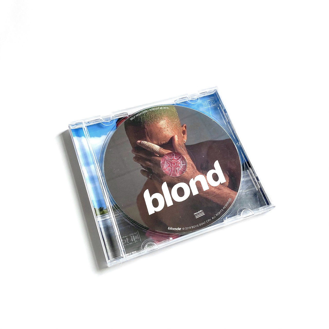 frank ocean - blonde 实体专辑cd设计