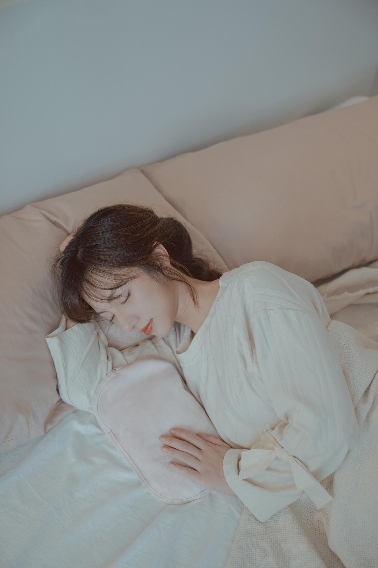 品牌案例丨暖水袋（图ZMjcxNjU5NzUy） - 产品摄影 - 站酷设计师非凡像牛仔原创素材 - 站酷ZCOOL