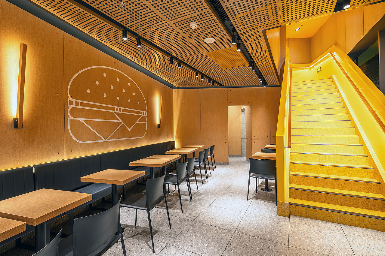 INGROUP x 麦当劳 | 北京第500家RAY风格综合旗舰店！