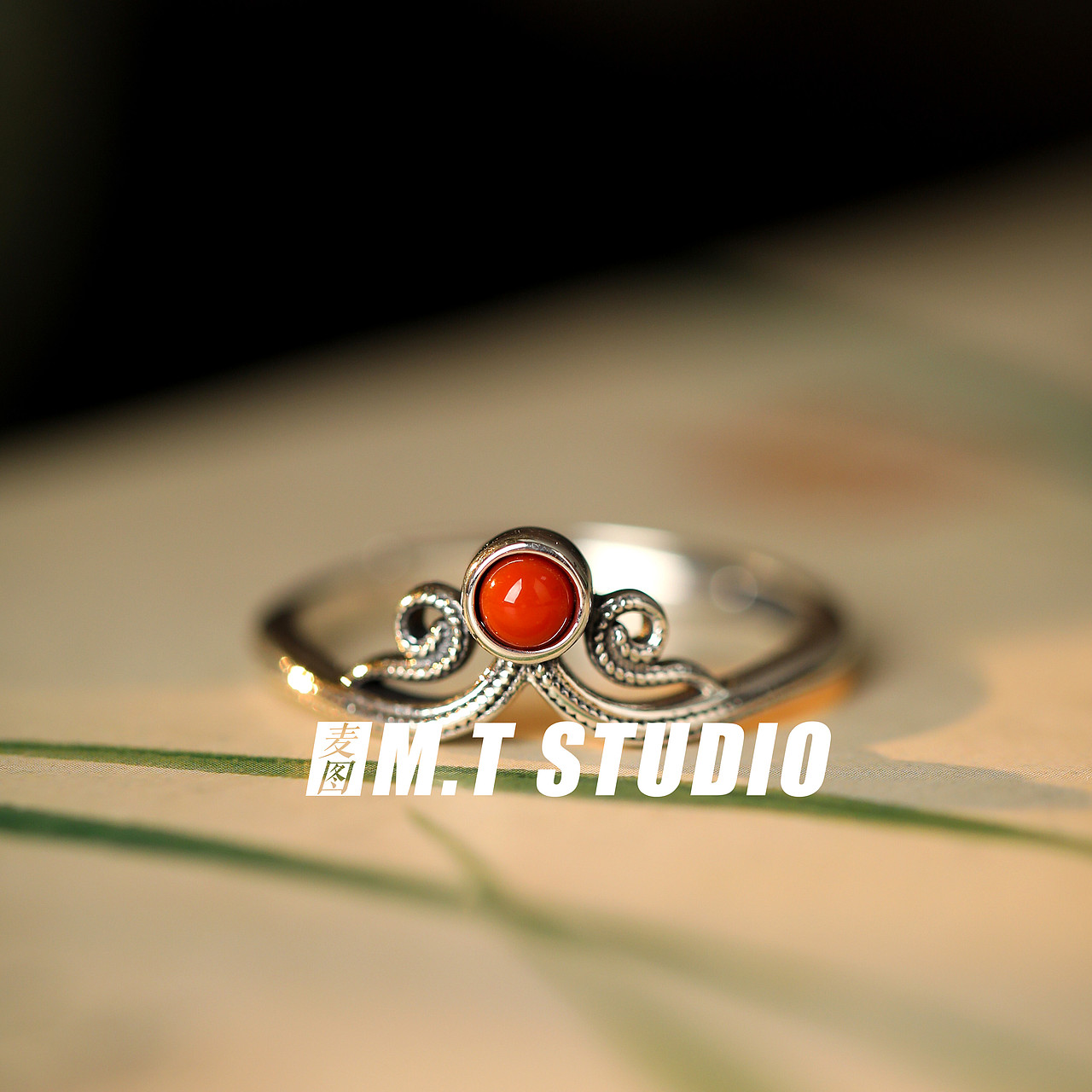 珠宝饰品静物拍摄 古风暗系静物拍照 义乌淘宝摄影